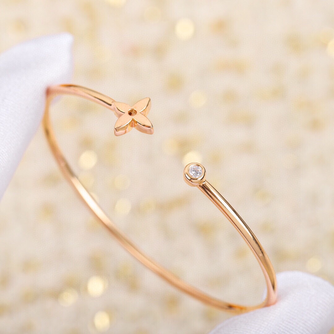 Louis Vuitton Slim Open Bracelet
