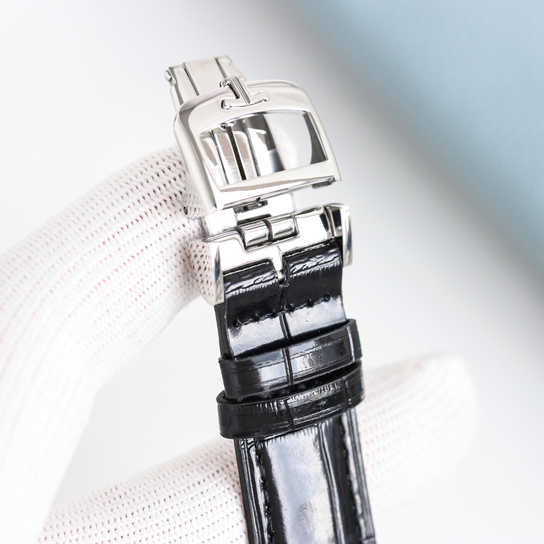 Jaeger-LeCoultre Master Geographer Q1428421