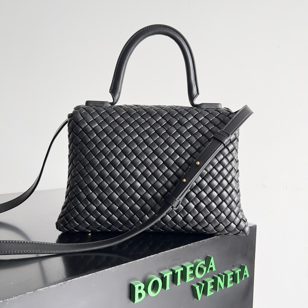 Bottega Veneta Patti Bag 776783
