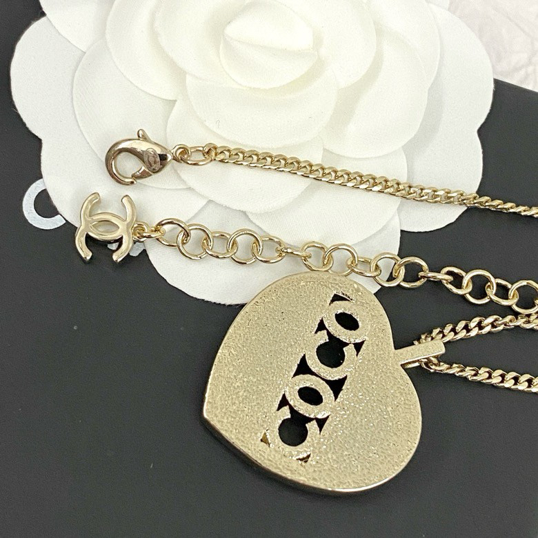 CHAN 23 Colorblock Oil Drop Hollow Heart Necklace