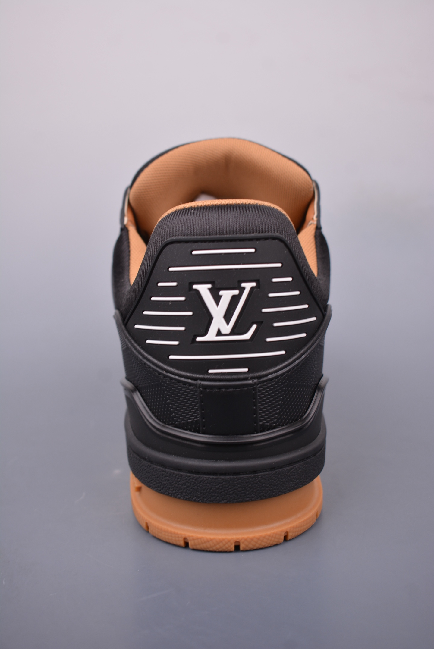 Louis Vuitton Trainer Sneaker Low 