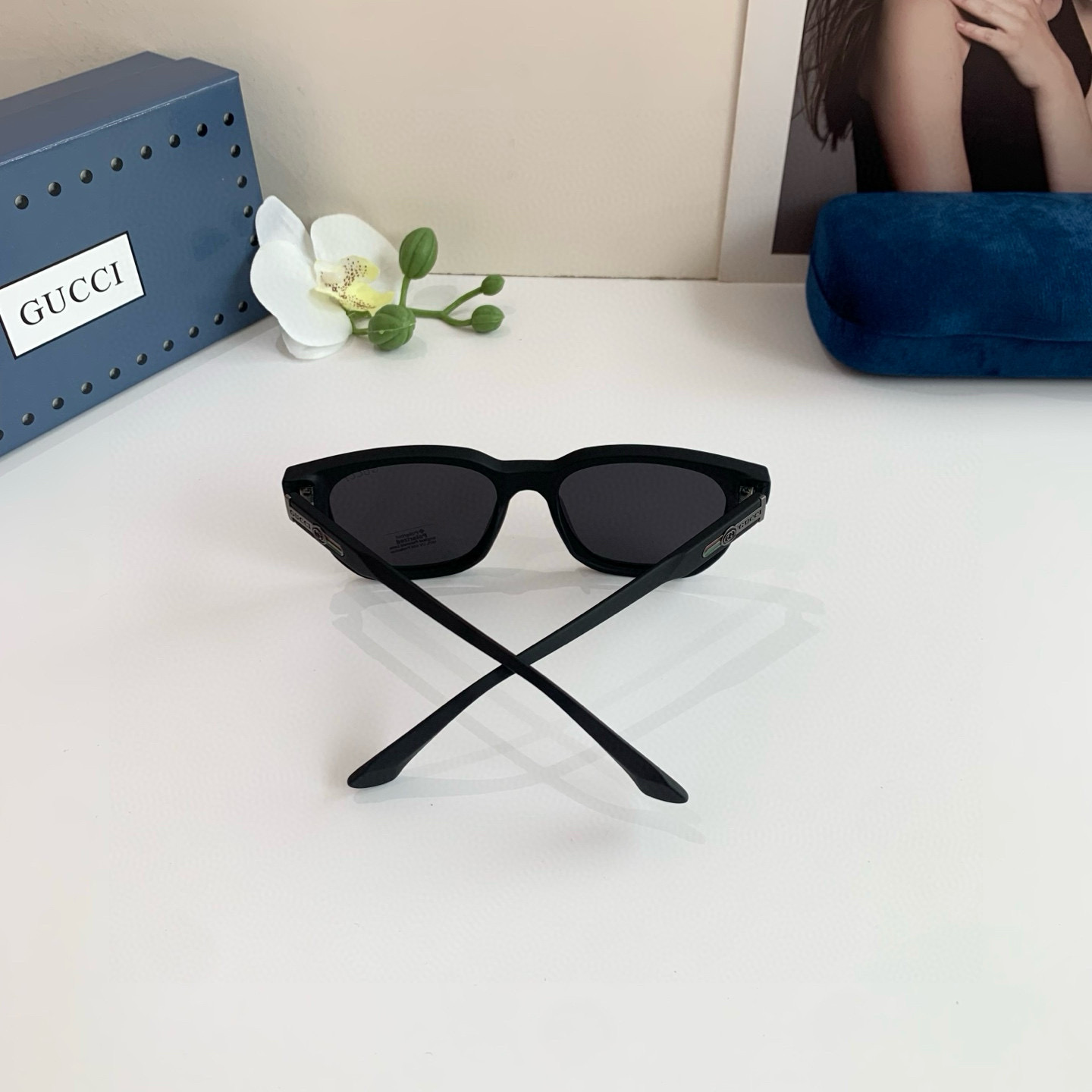 Gucci Round Frame Sunglasses