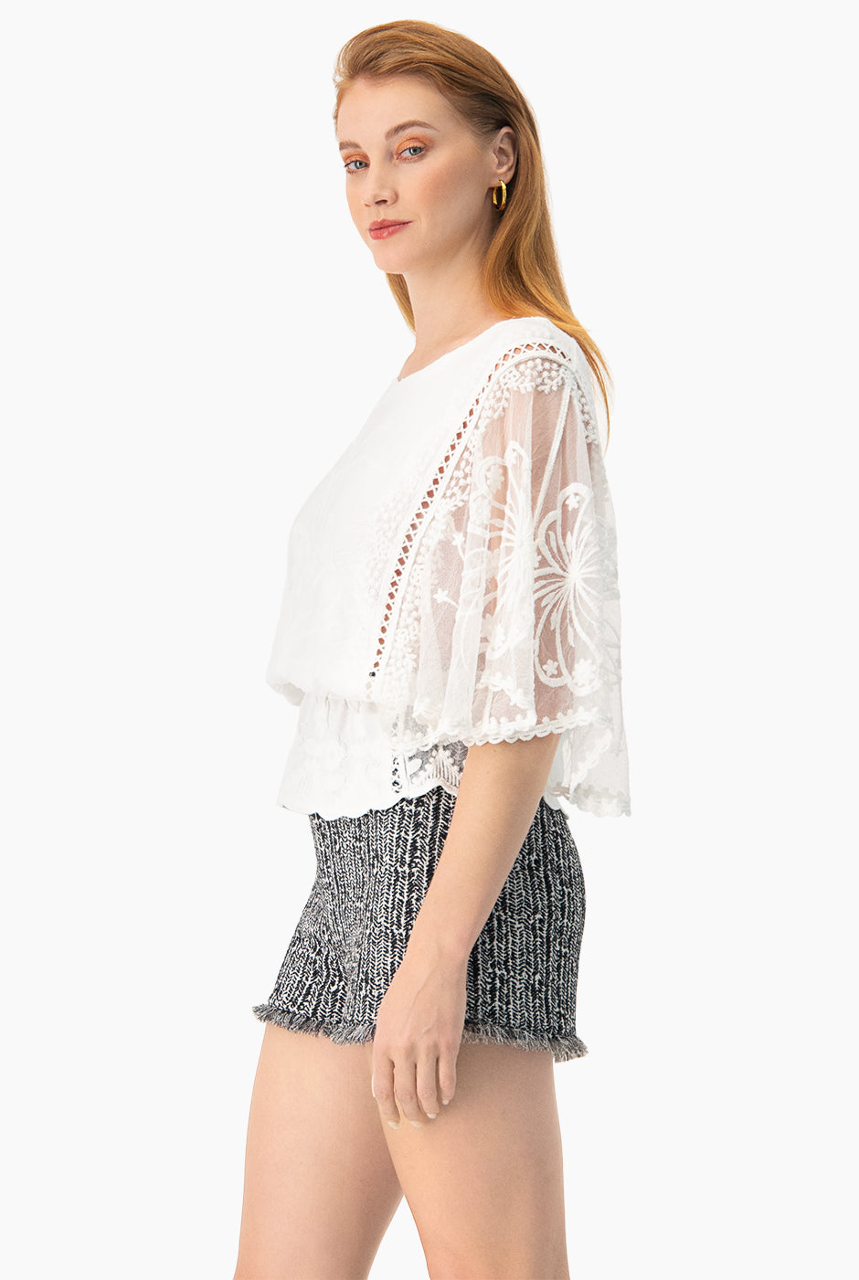 Blusa Bordada Tipo Peplum