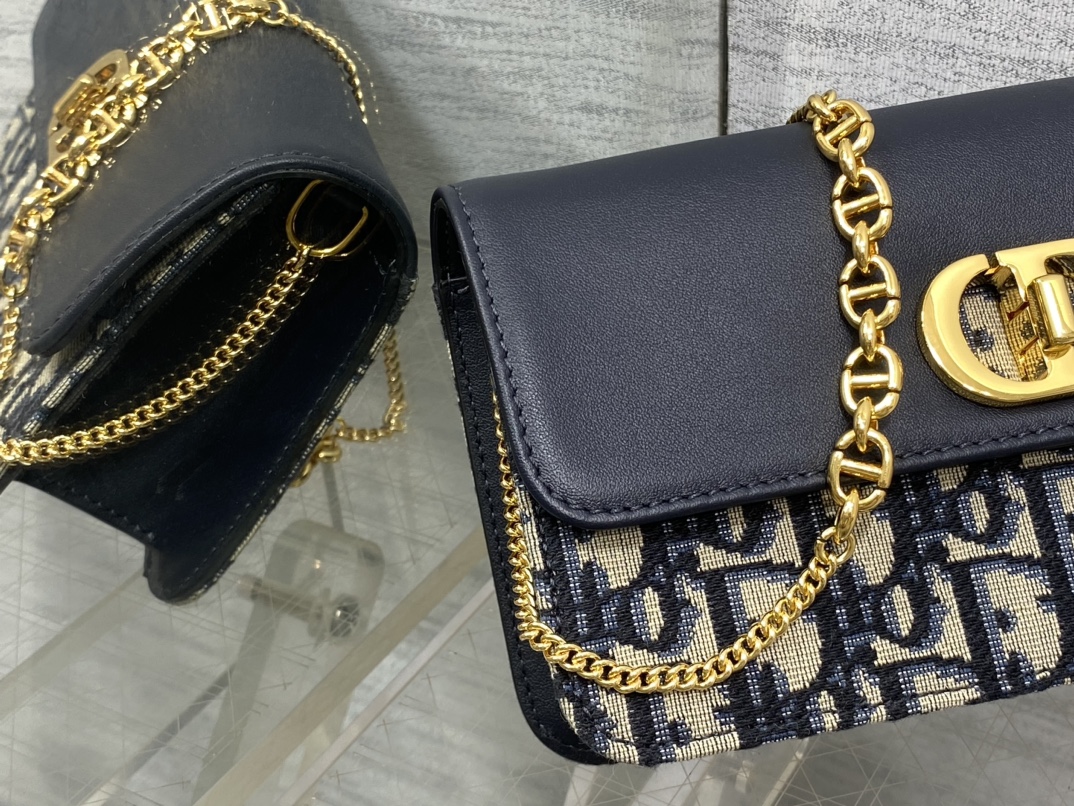 Dior Caro Miss Montaigne Chain Bag