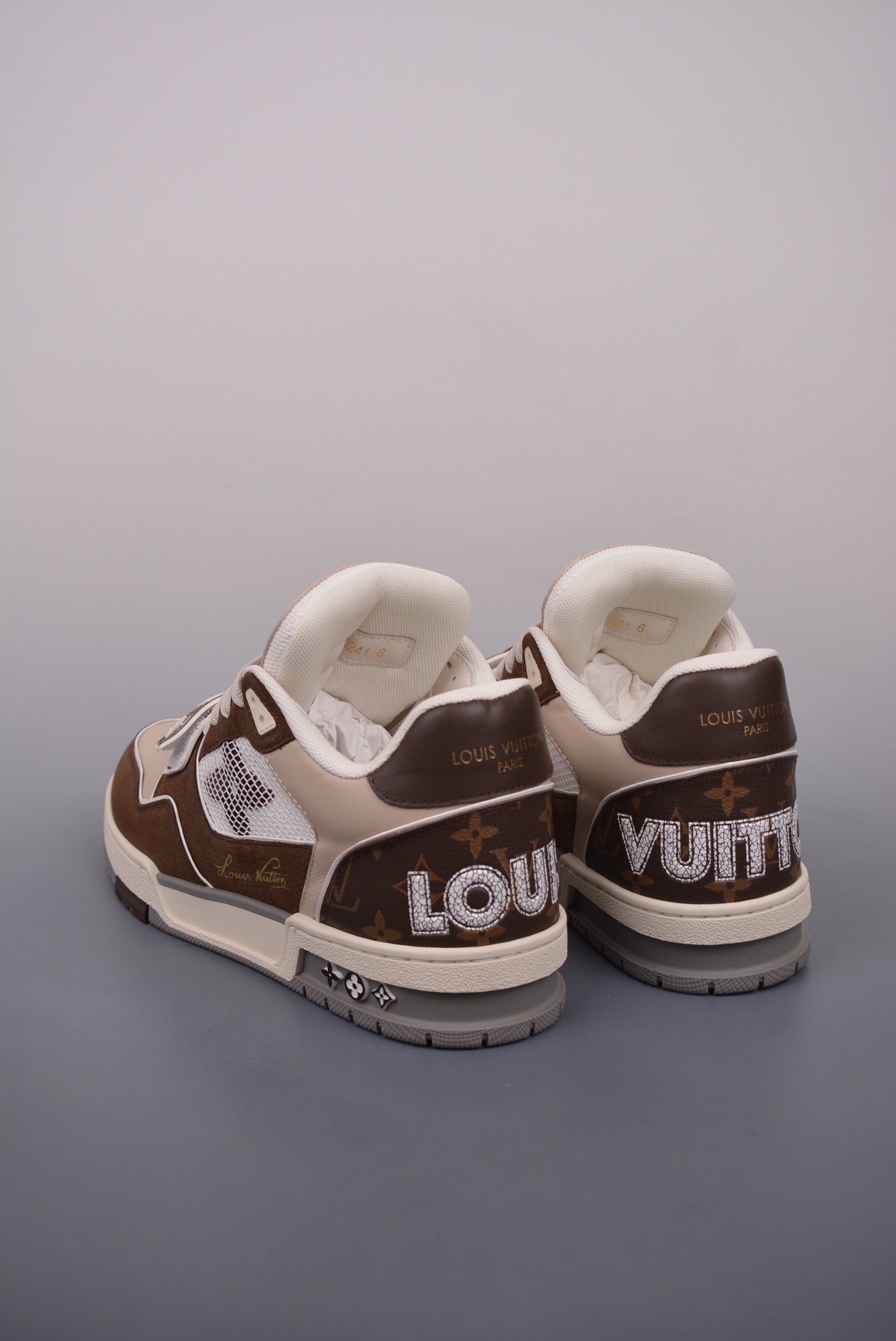 Louis Vuitton Trainer Sneaker Low Dark Brown White Khaki 1AC51G