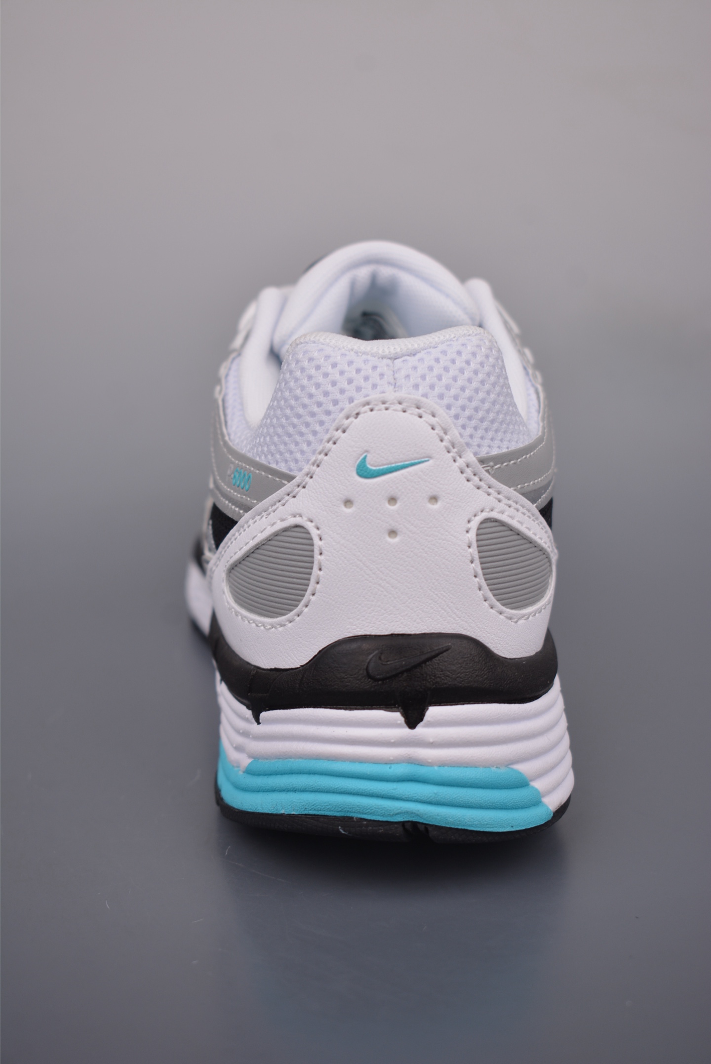 Nike P-6000 Premium 