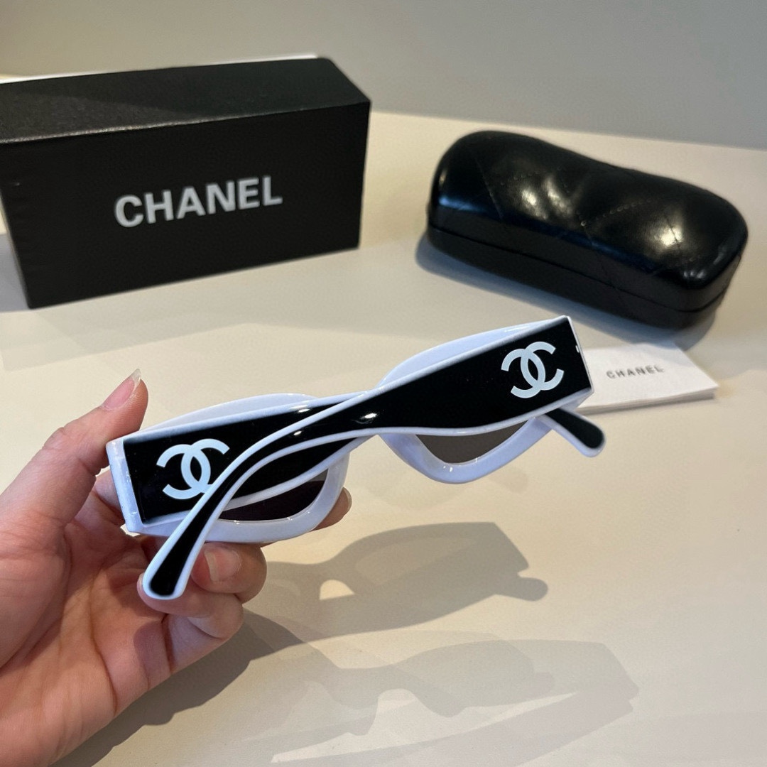 Chanel round frame sunglasses