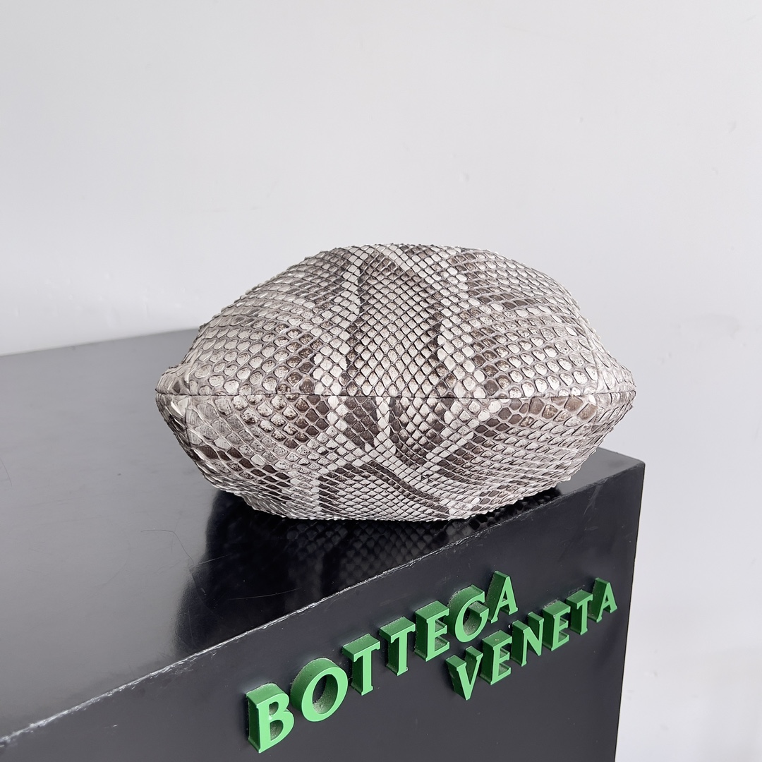 Bottega Veneta Python Jodie Handbag 789246
