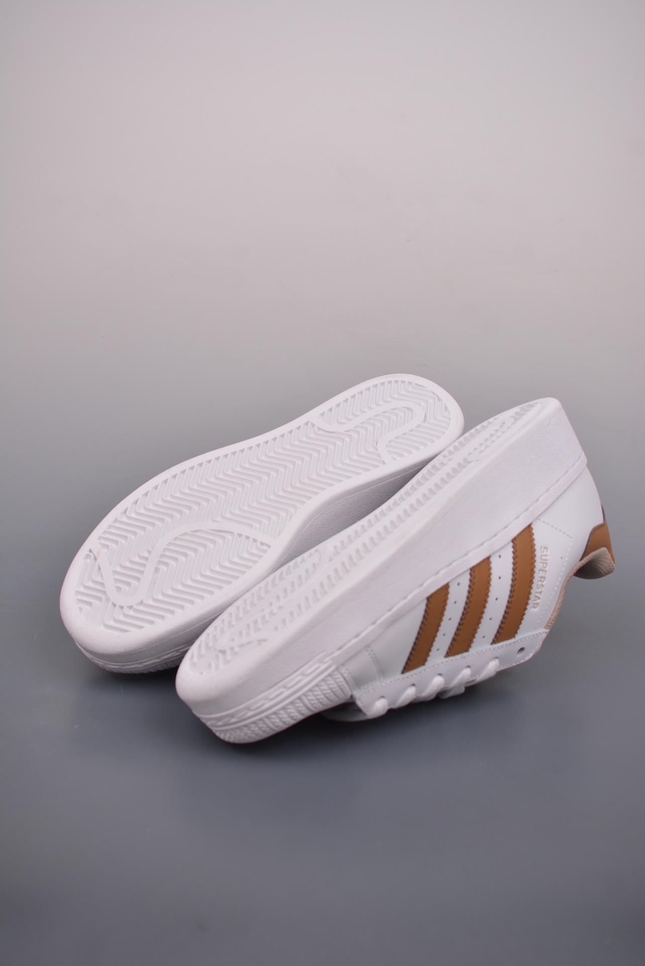 Adidas Originals Superstar XLG Leather White Dark Brown IE0762