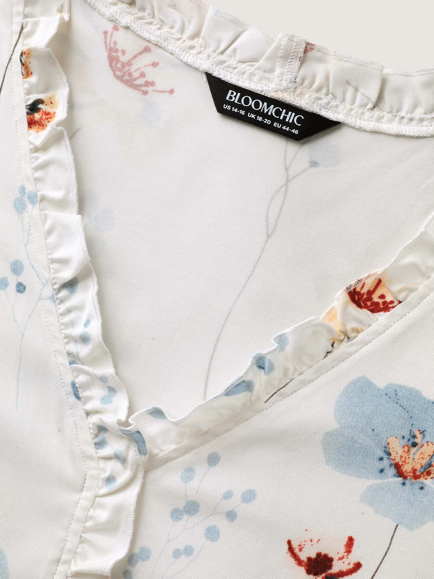 Floral Print Ruffled Placket Blouse