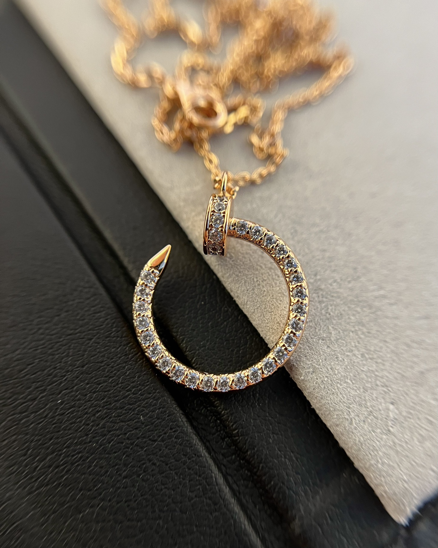 Cartier full diamond nail necklace