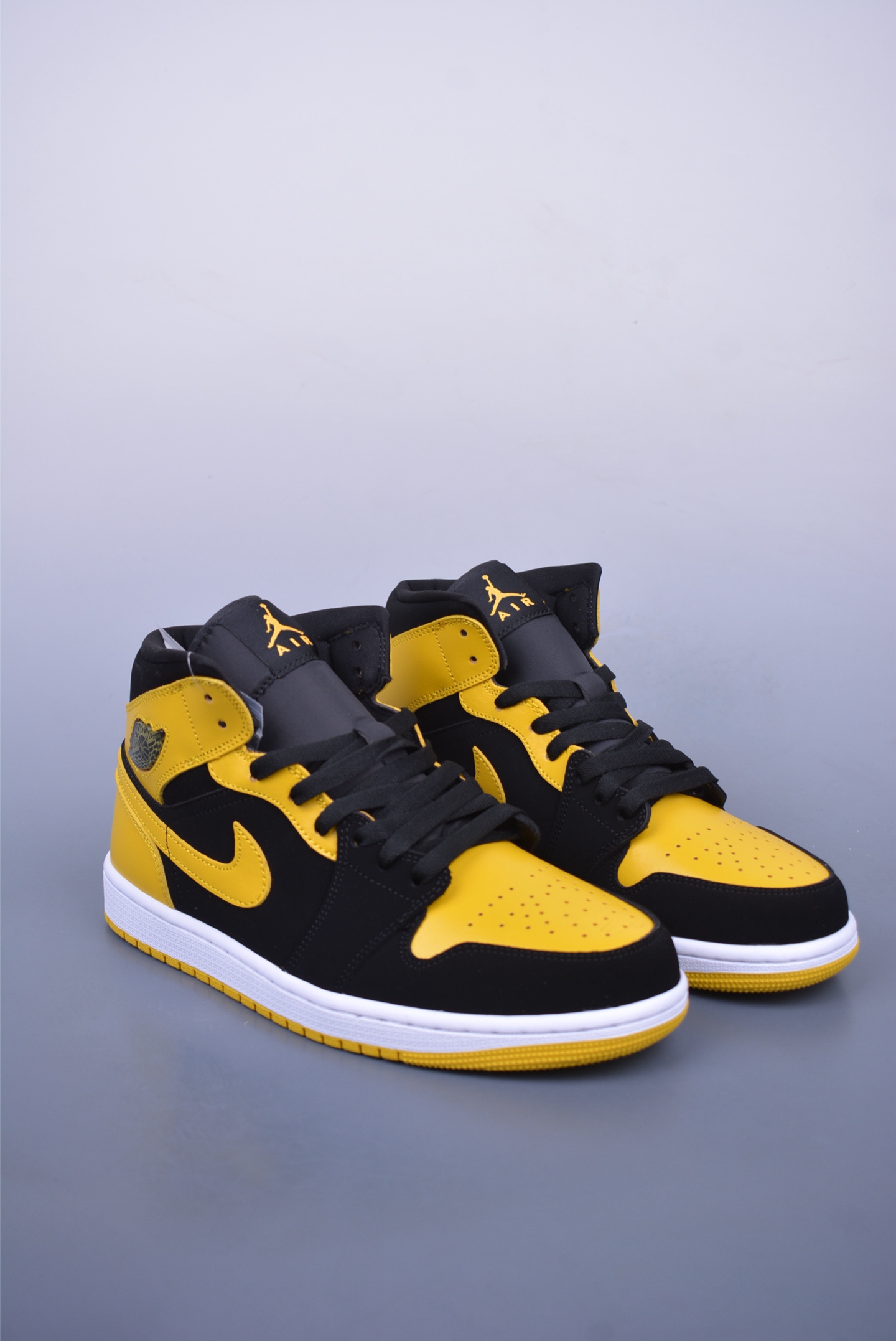 Nike Air Jordan 1 Mid AJ1 Basketball Shoes Black and Yellow HJ6654-071