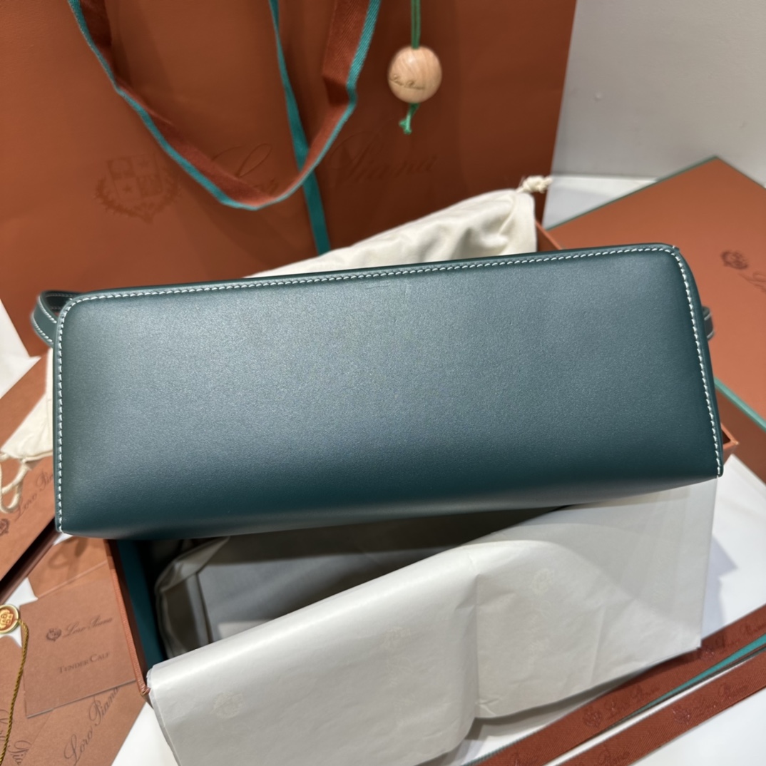 Loro Piana Extra L27 bag