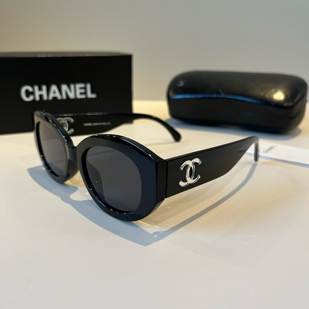 Chanel round frame sunglasses