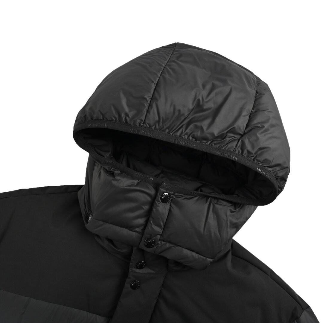 Moncler zippered long hooded down jacket