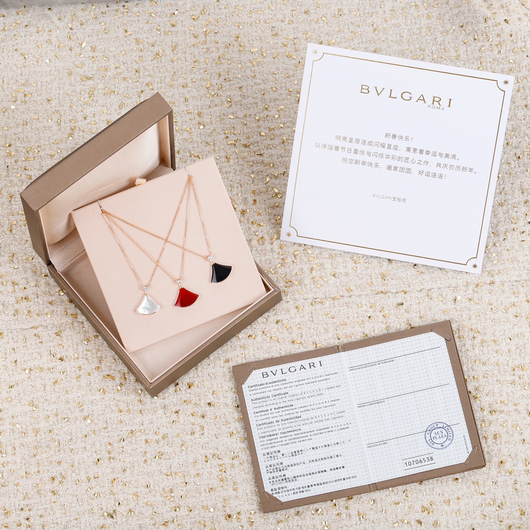 Bulgari Large Fan Necklace