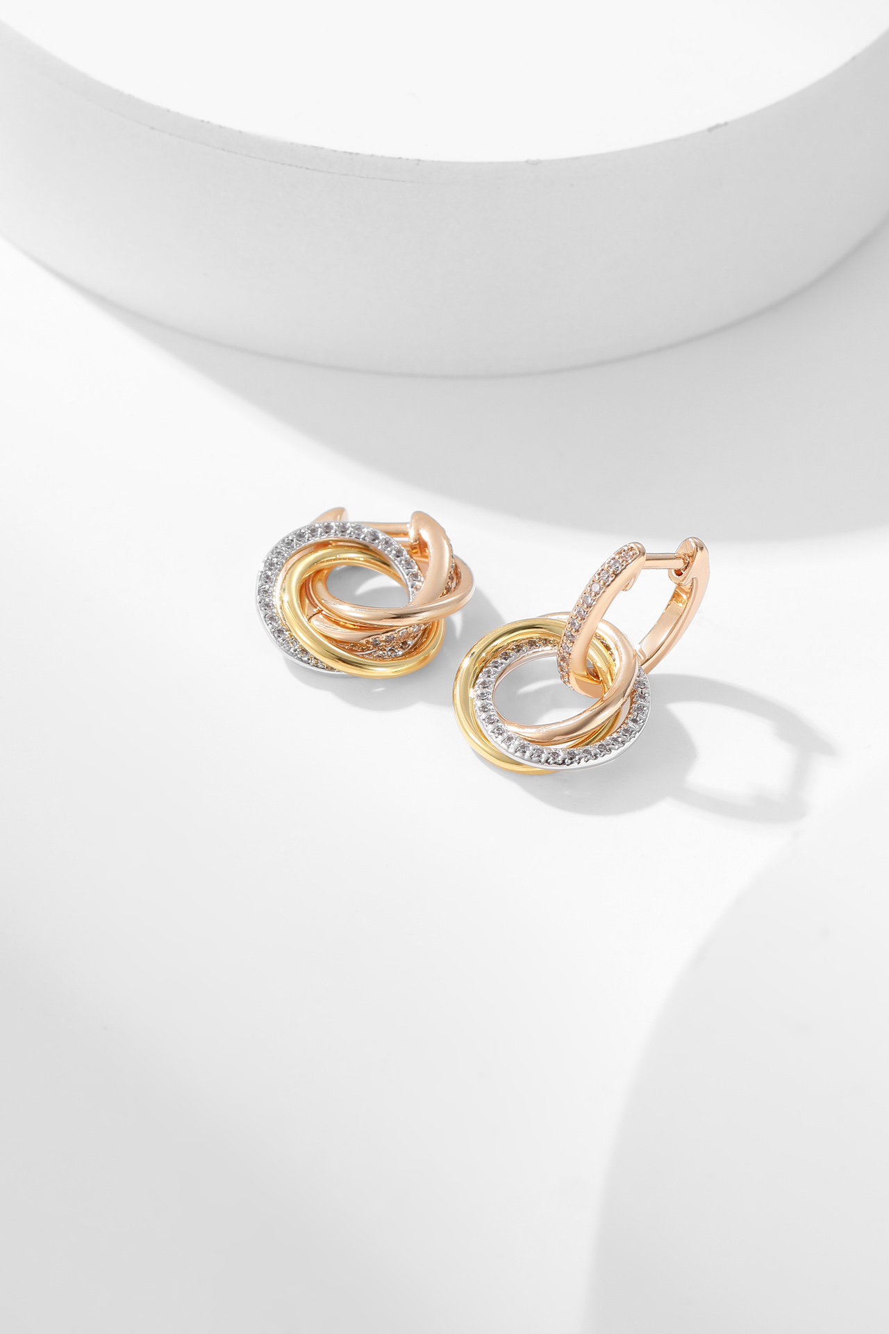 Cartier Trinity tricolor ring diamond earrings