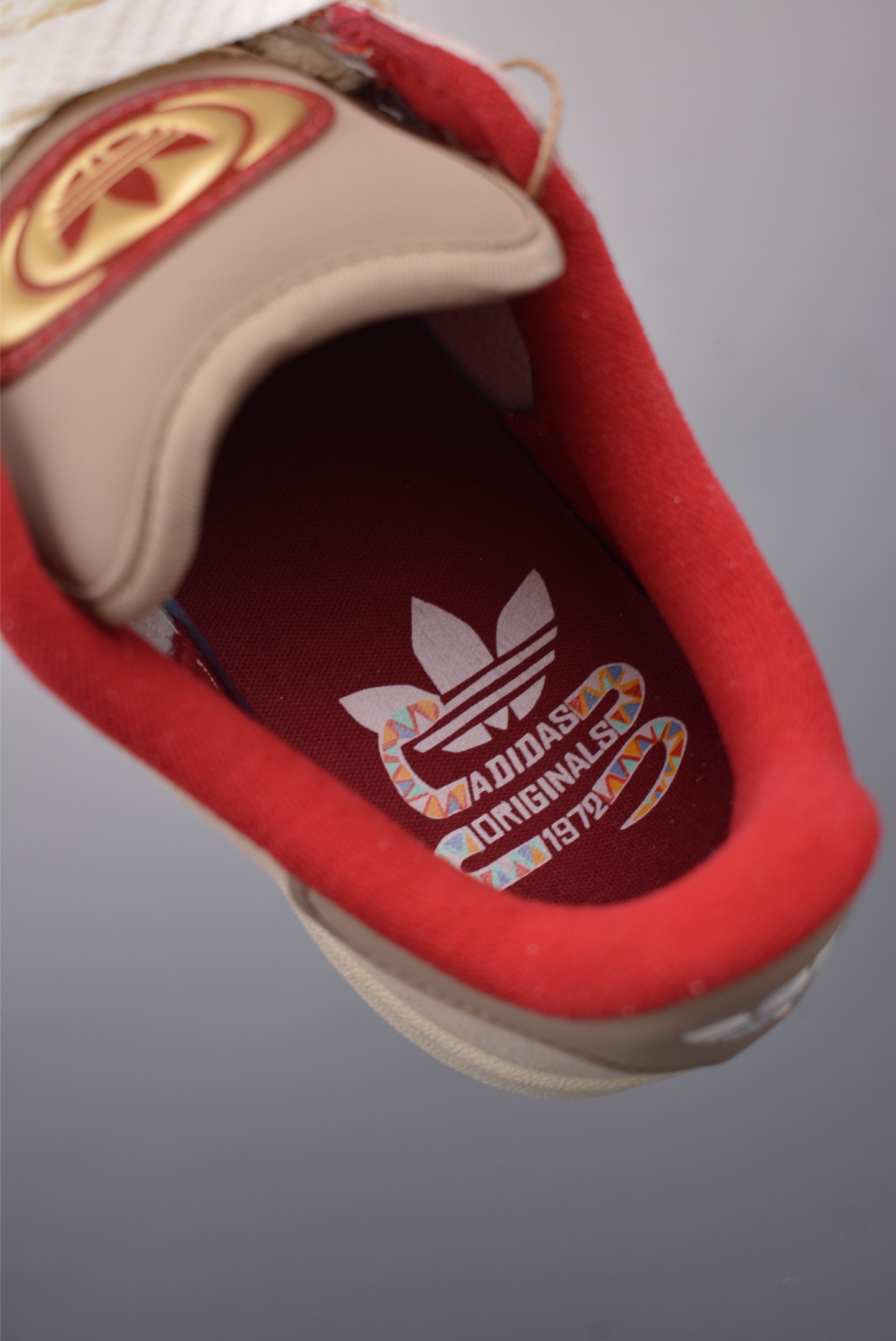 Adidas Originals Campus 00s Beige, White and Red JR0093