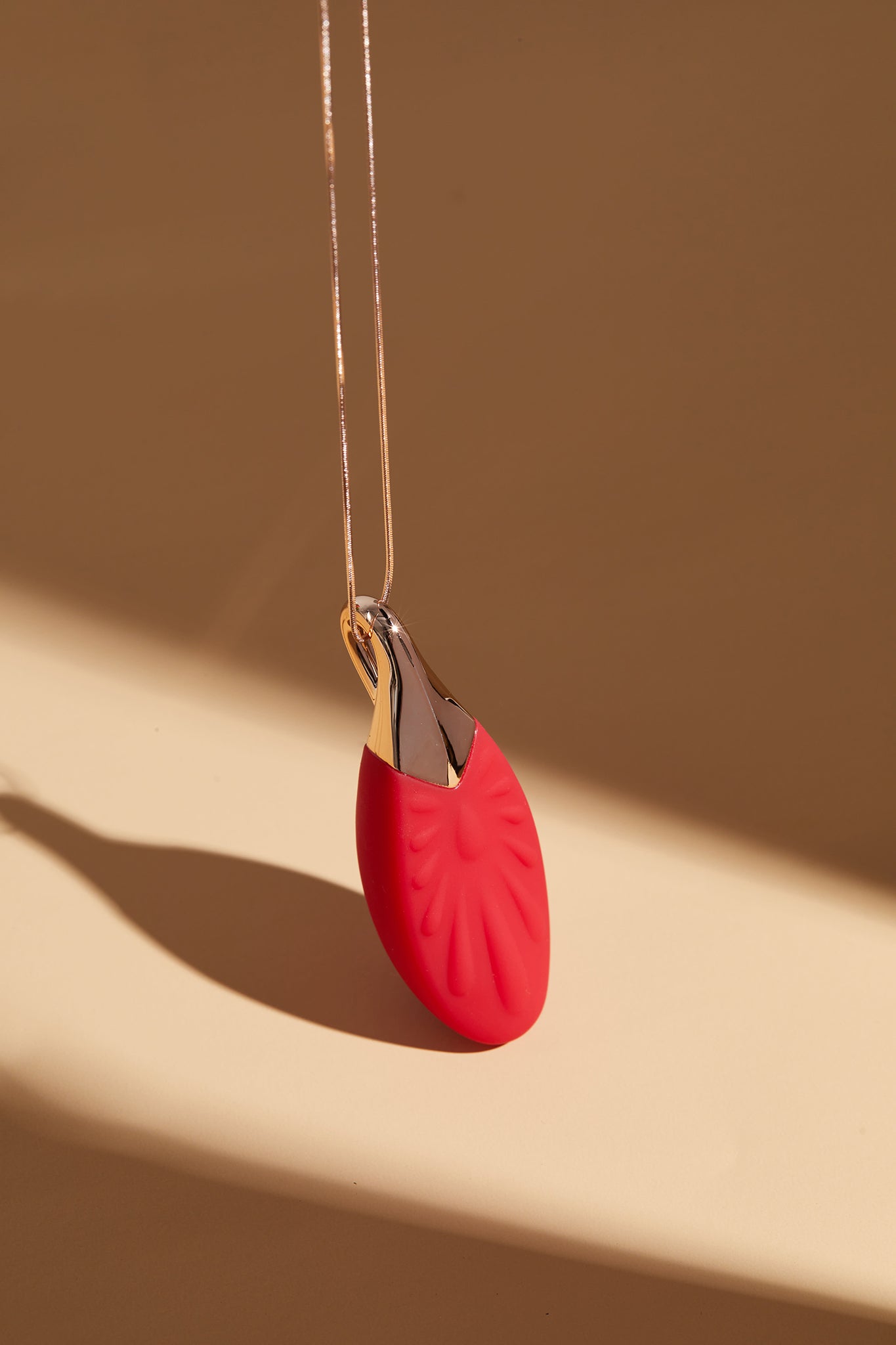 Dewdrop Necklace Vibrator