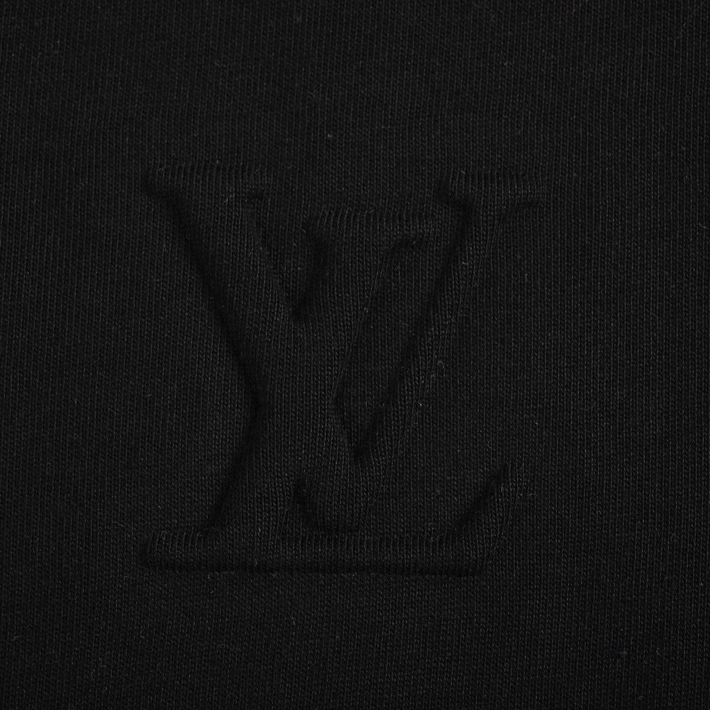 Louis Vuitton 25ss chest embossed lettering long-sleeved T-shirt
