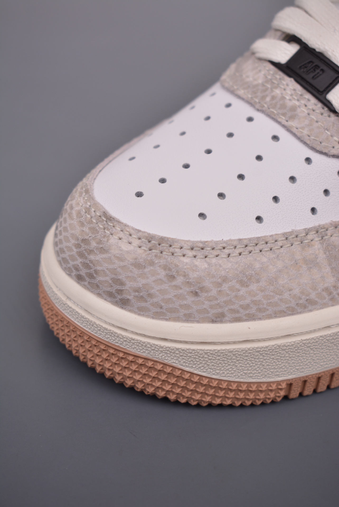 Nike Air Force 1 Low White Brown Snake Pattern HF2898-100
