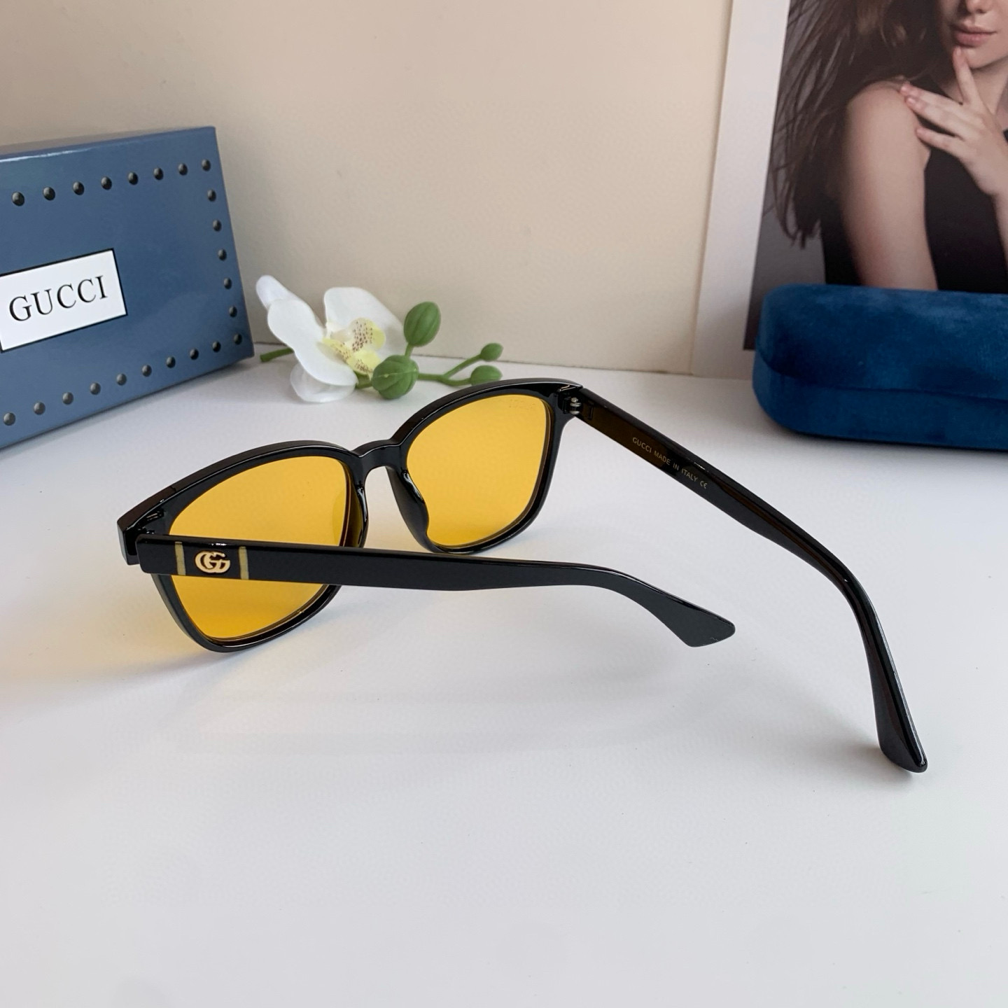 Gucci Round Frame Sunglasses