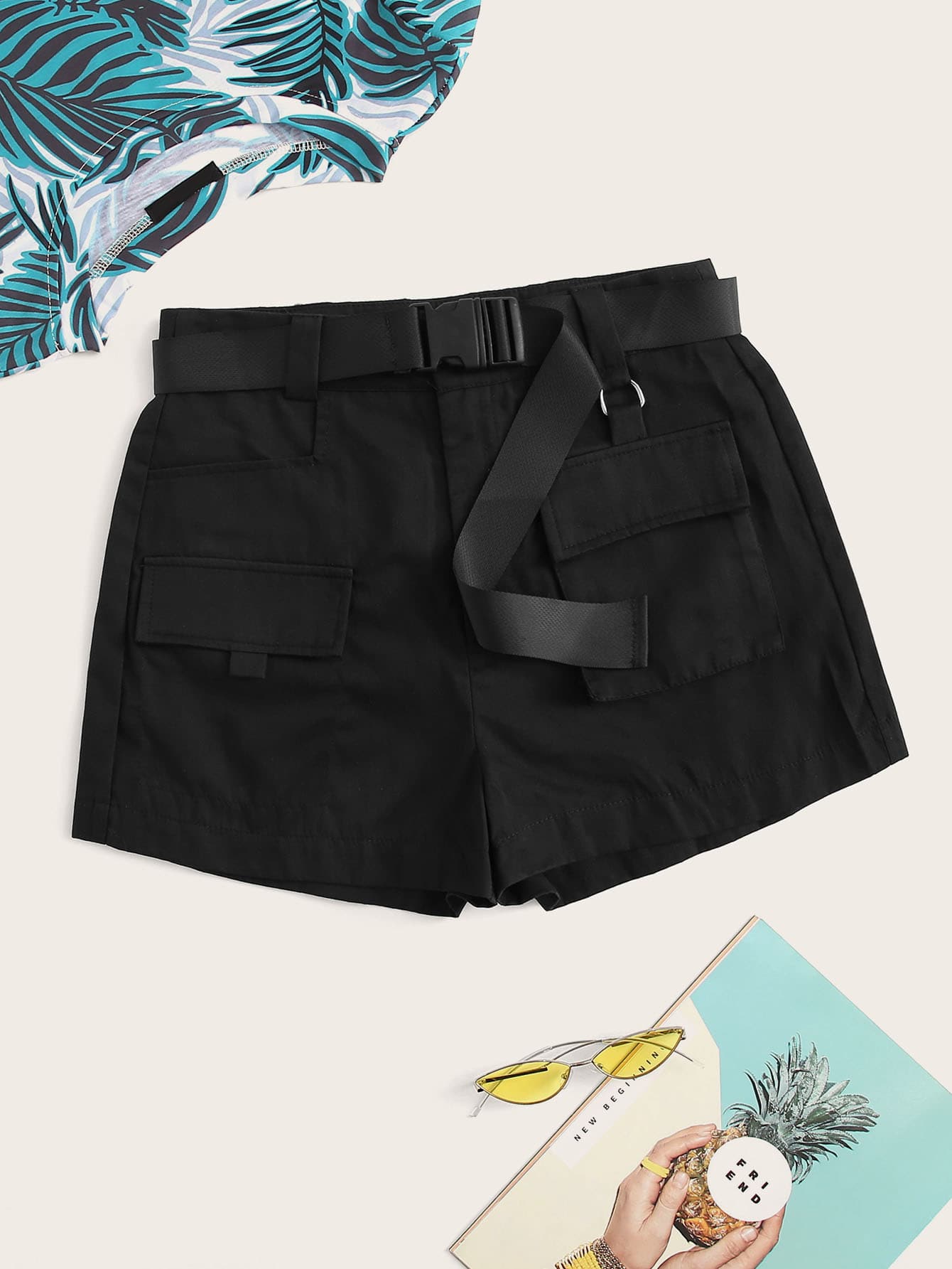SHEIN 70s Waist Belted Pocket Utility Shorts