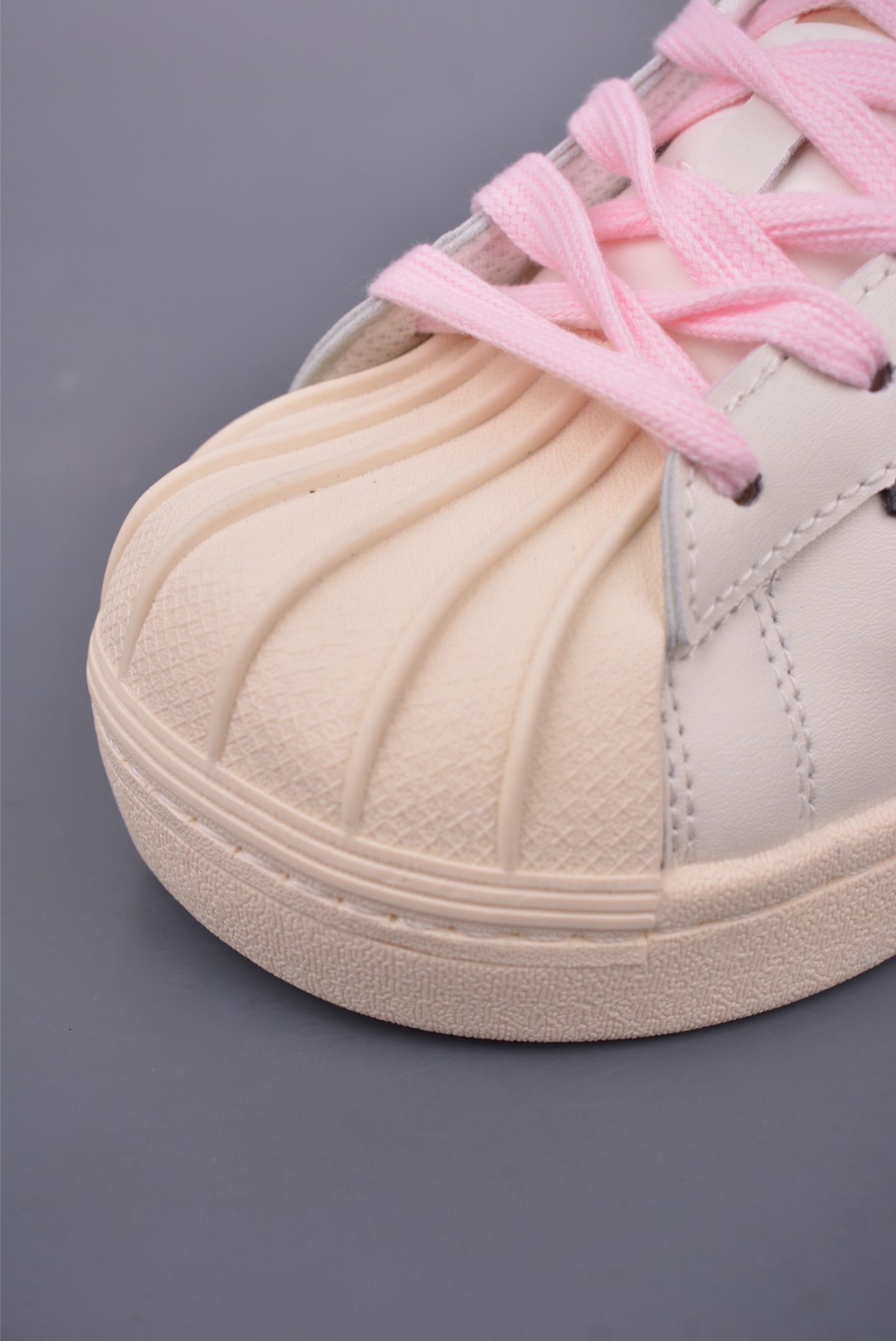 Pharrell x Adidas Superstar 92 White Black Pink JI4268