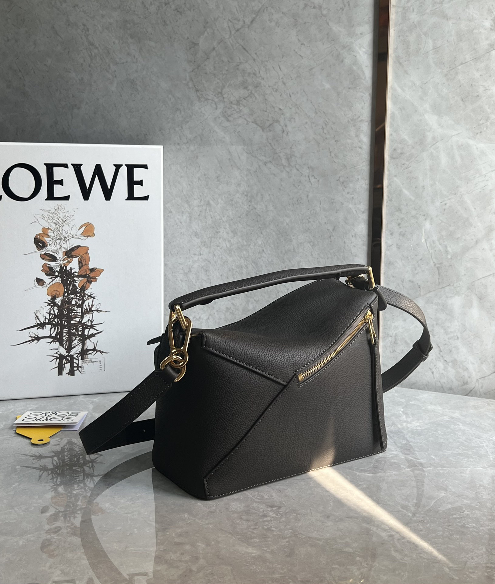 Loewe suede colorblocked zzle bag 0681