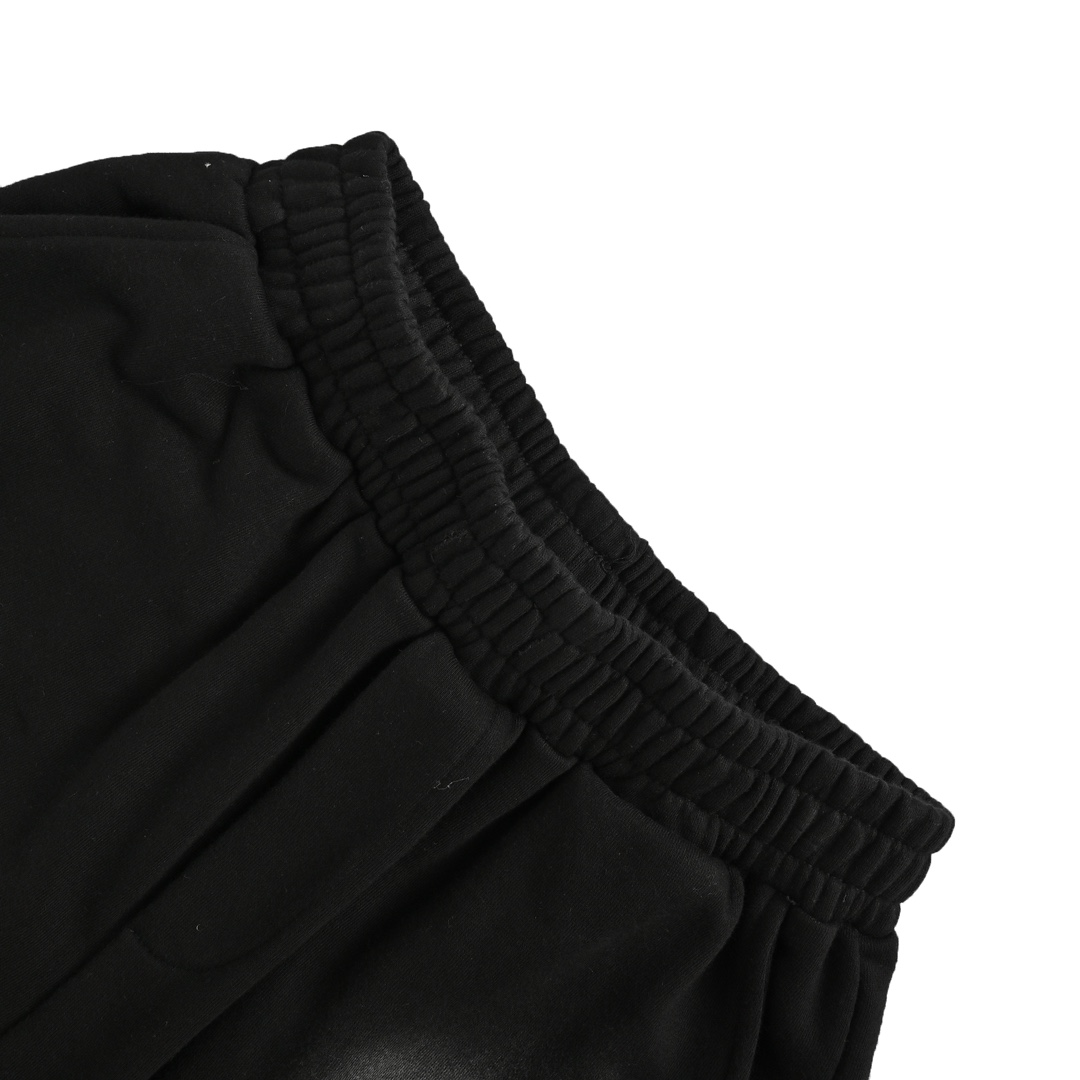 Balenciaga 24ss Blurred Cola Print Ripped Shorts