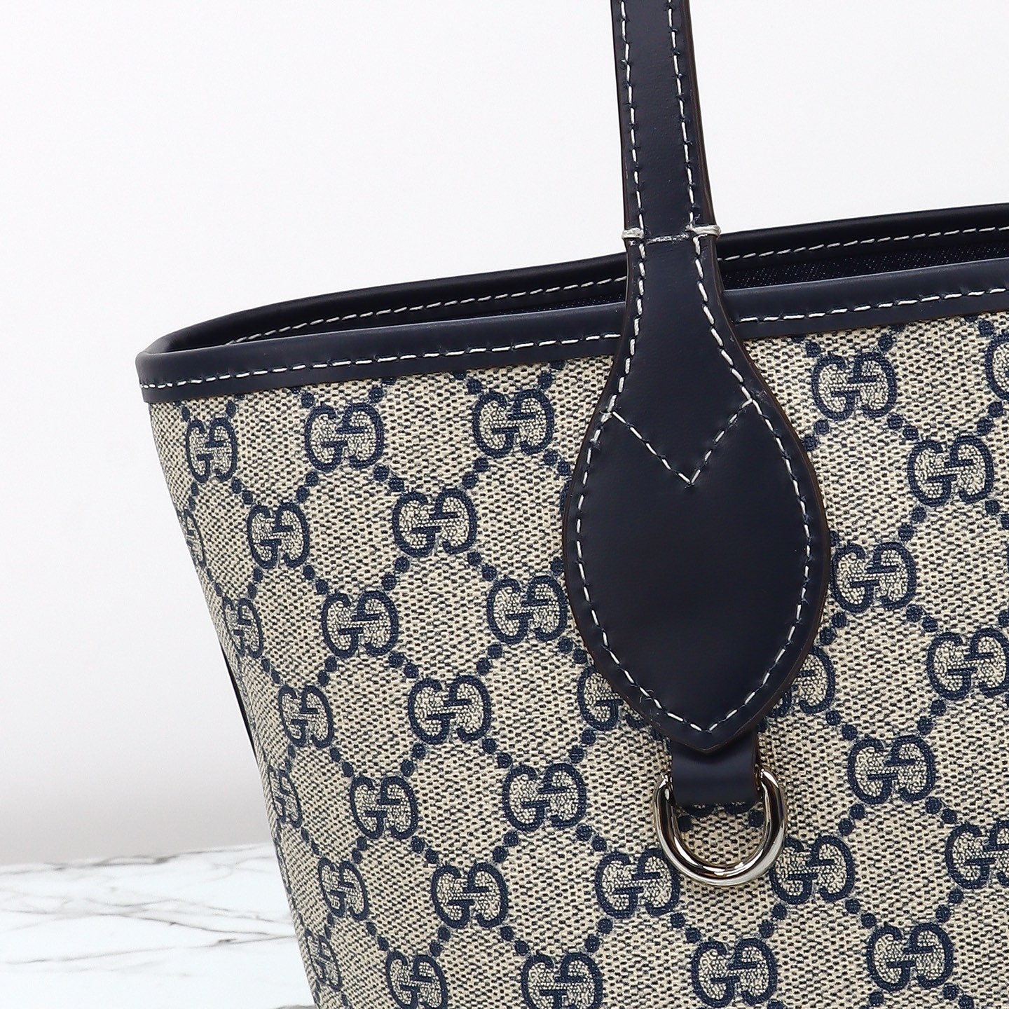 Gucci Totissima small reversible tote 820496 FAD3J 8441