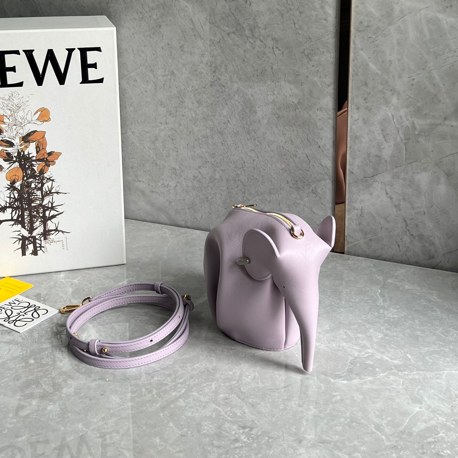 Loewe Jade Series Elephant Bag 0192