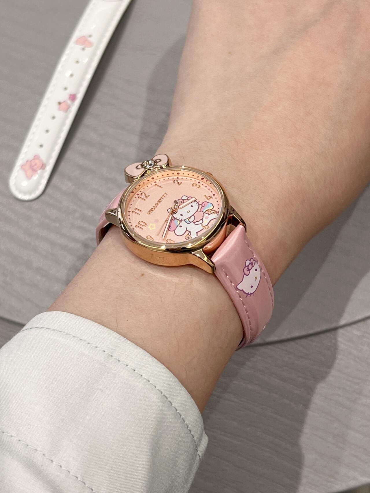 Sanrio Classic Simple Leather Analog Quartz Wrist Watch Waterproof Luminous Case Arabic Numerals Casual Dress Watches