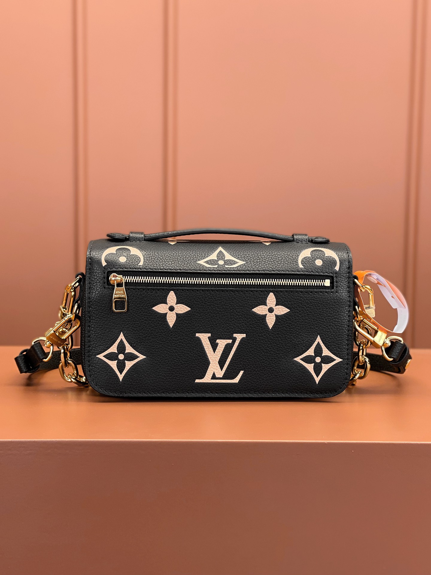 Louis Vuitton POCHETTE MÉTIS EAST WEST Bag M46596