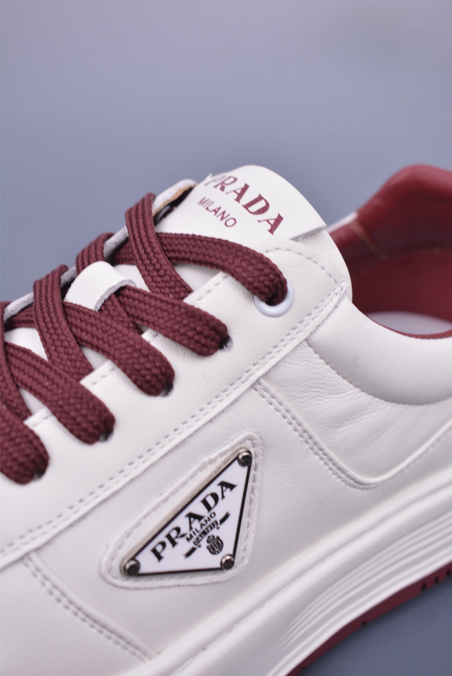 Prada PRAX 01 Triangle Logo Leather Sneakers Triangle Series Sports Shoes White Wine Red 3D937M