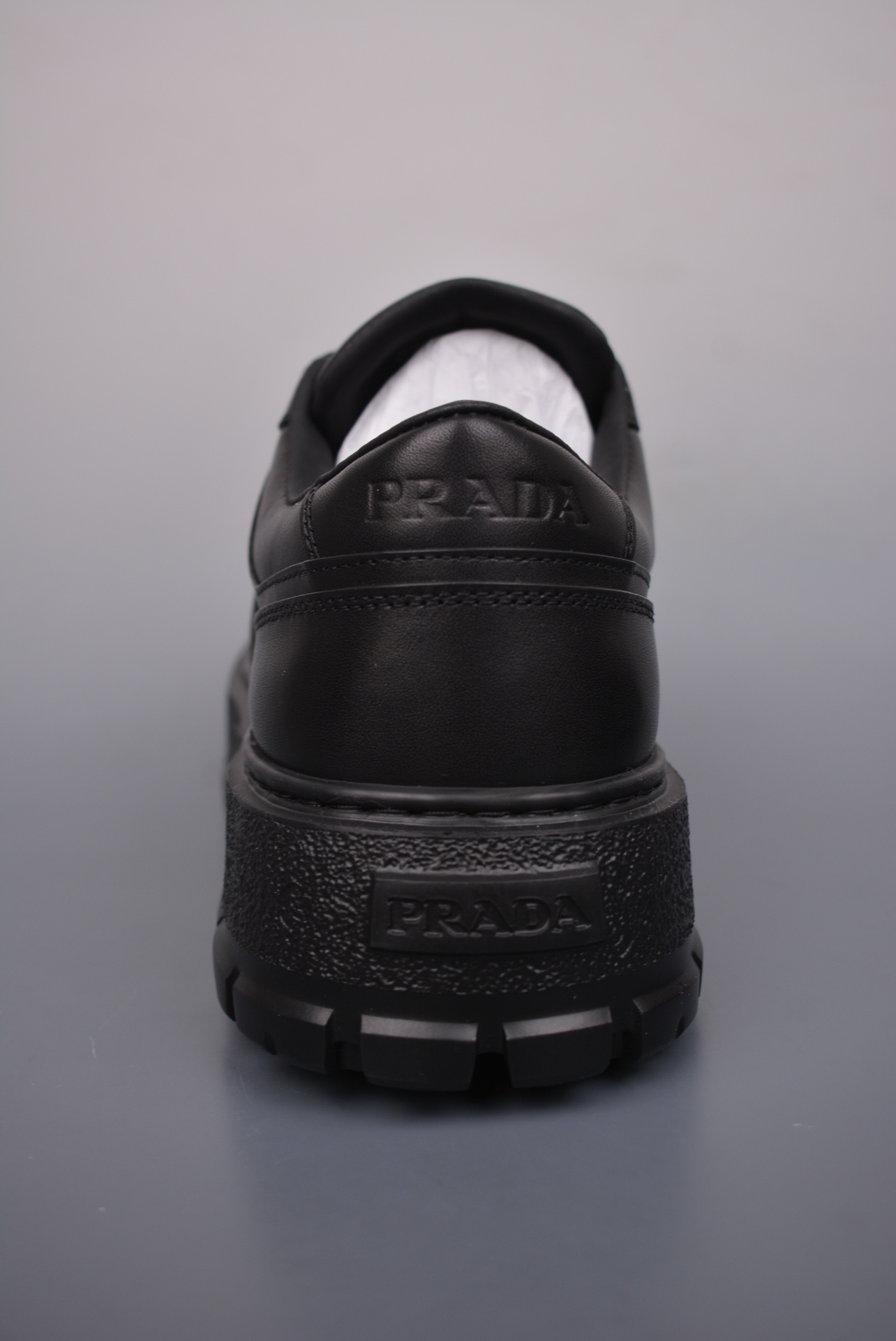 Prada Downtown Low Sneakers black