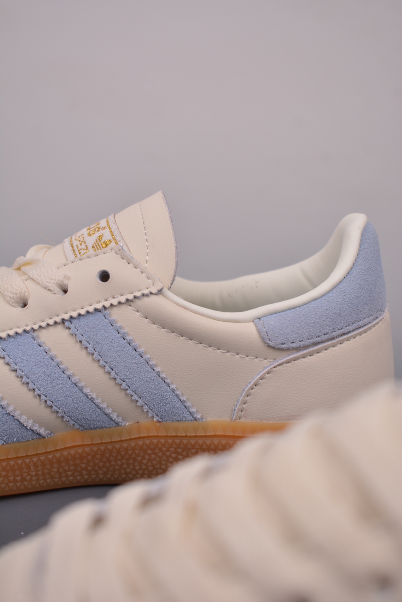 Adidas Handball Spezial light blue and white IE3710