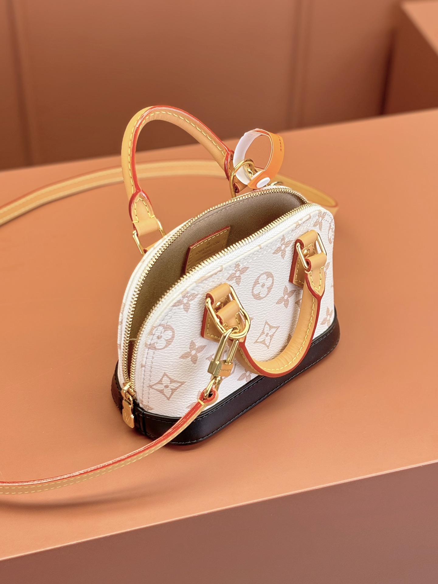 Louis Vuitton NANO ALMA Handbag M46895