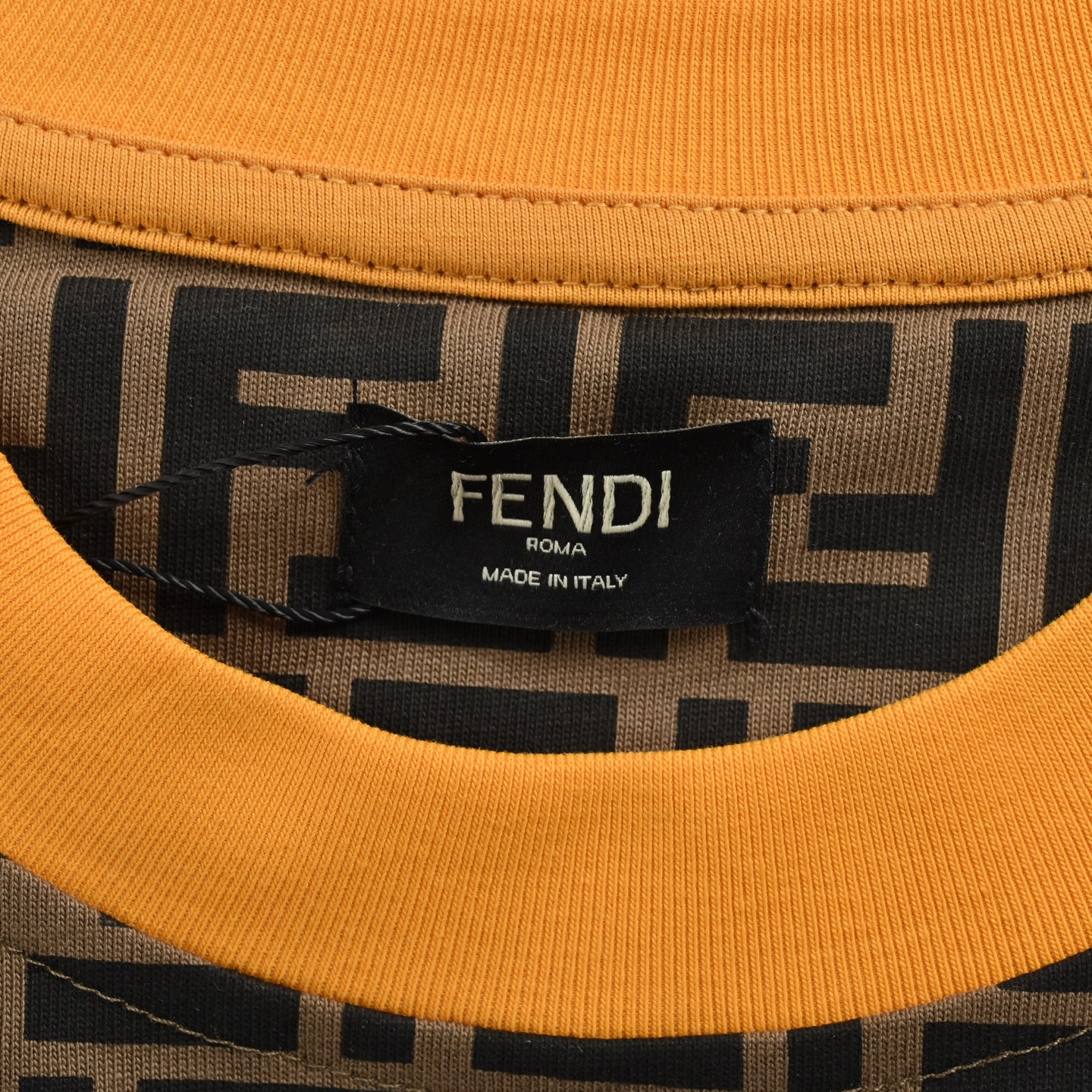 Fendi contrasting FF print short sleeves