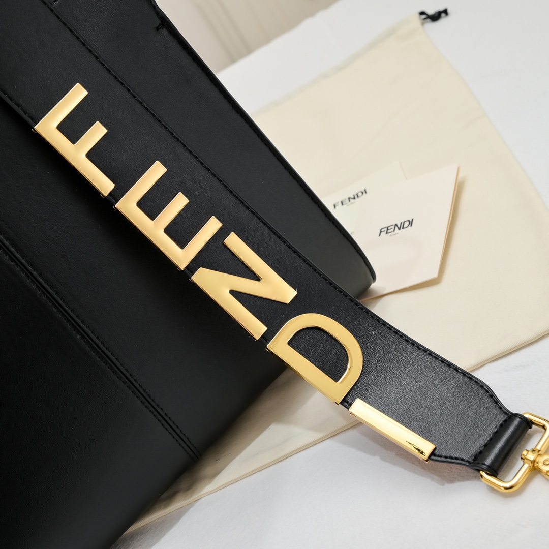 FENDI peeekaboo X-Lite series handbag 3306