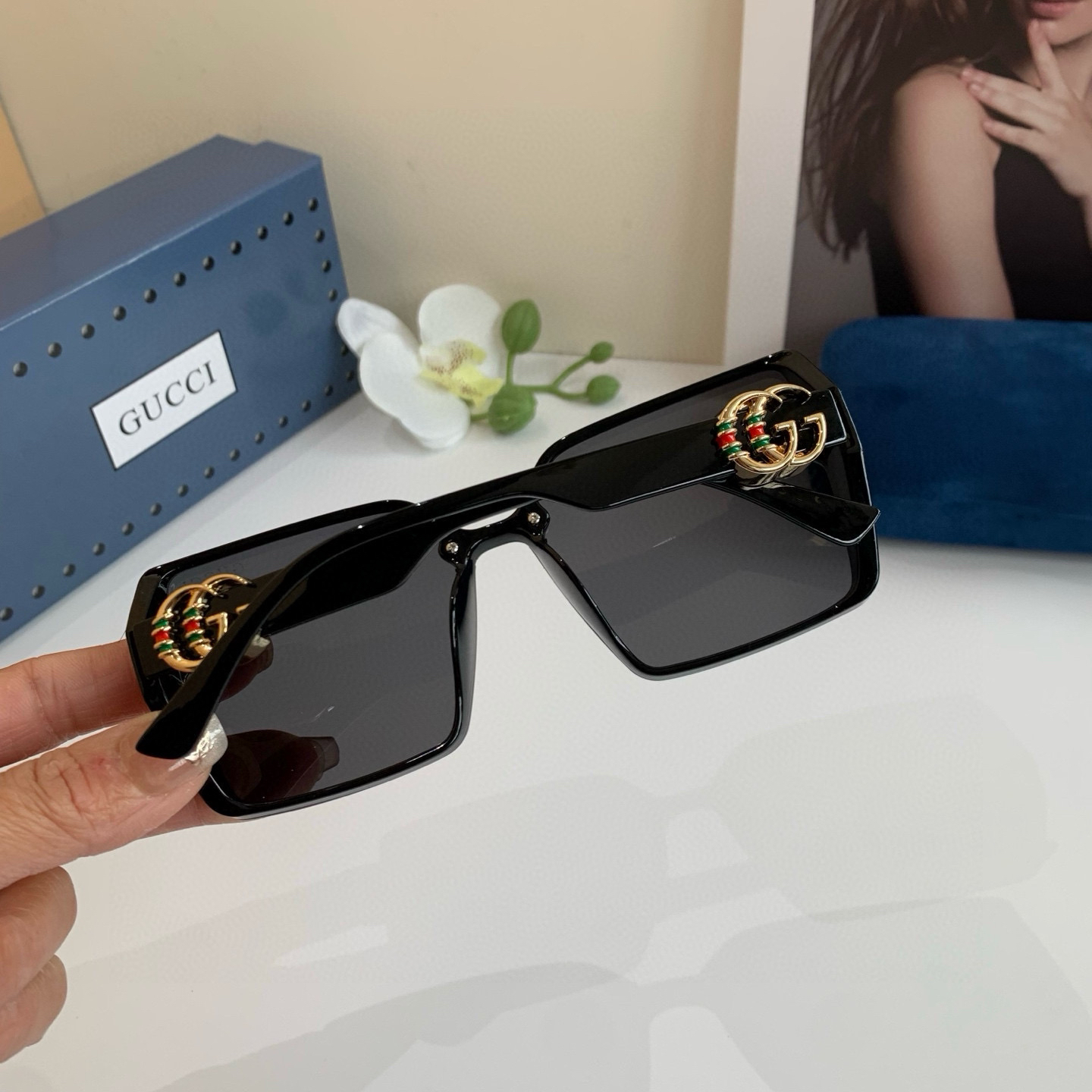 Gucci Square Frame Sunglasses