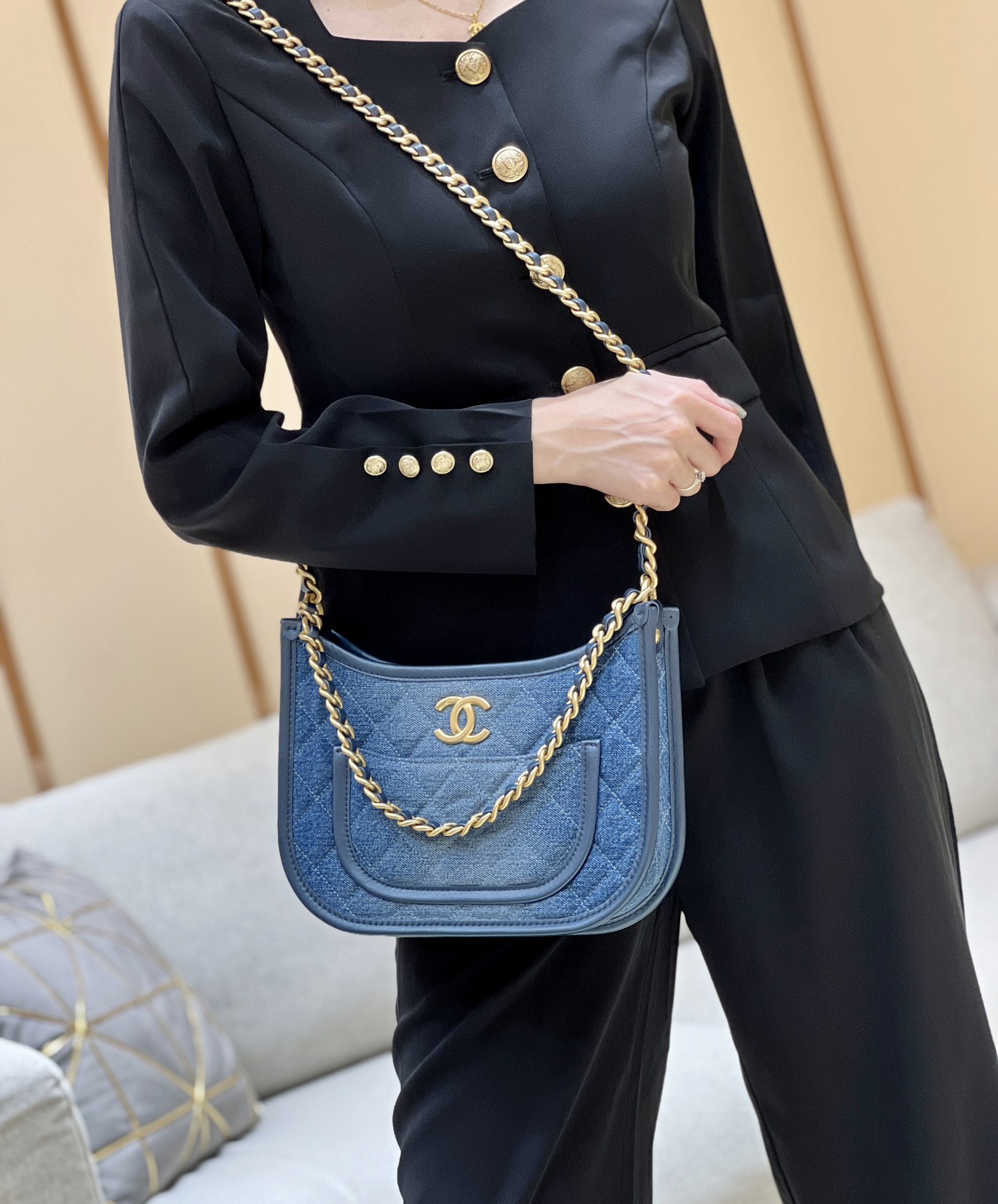 Chanel 24S denim hobo AS4532 00128