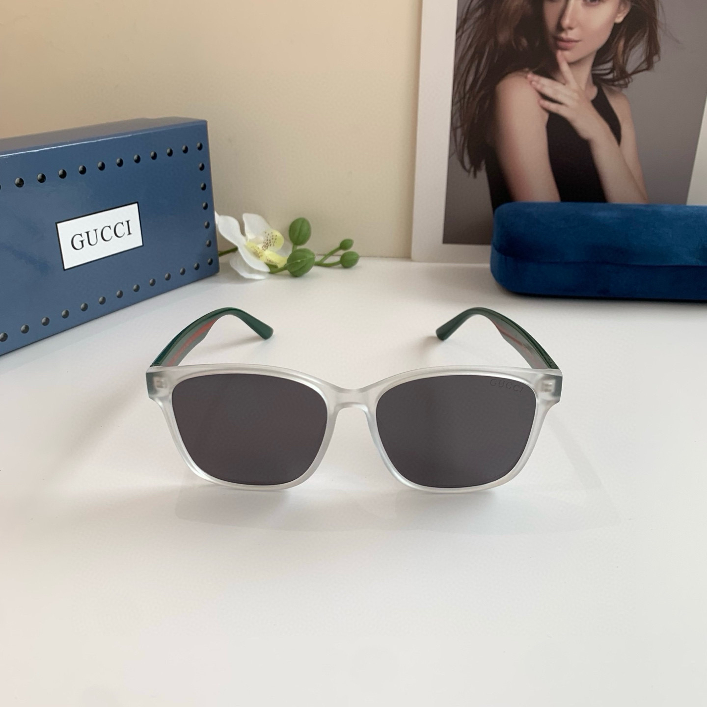 Gucci Round Frame Sunglasses