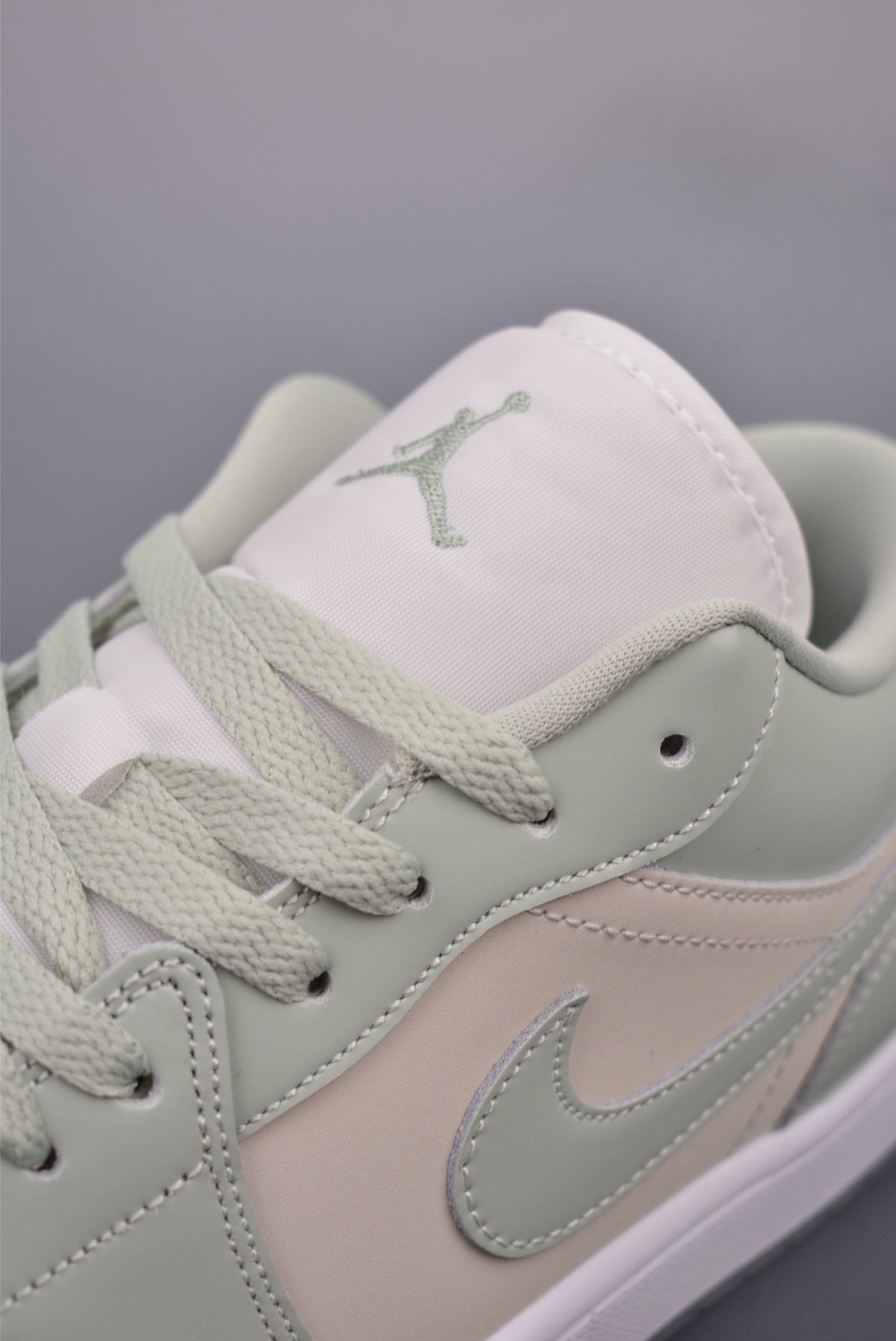 Air Jordan 1 Low SE Seafoam Off-White Light Blue HF4078-100