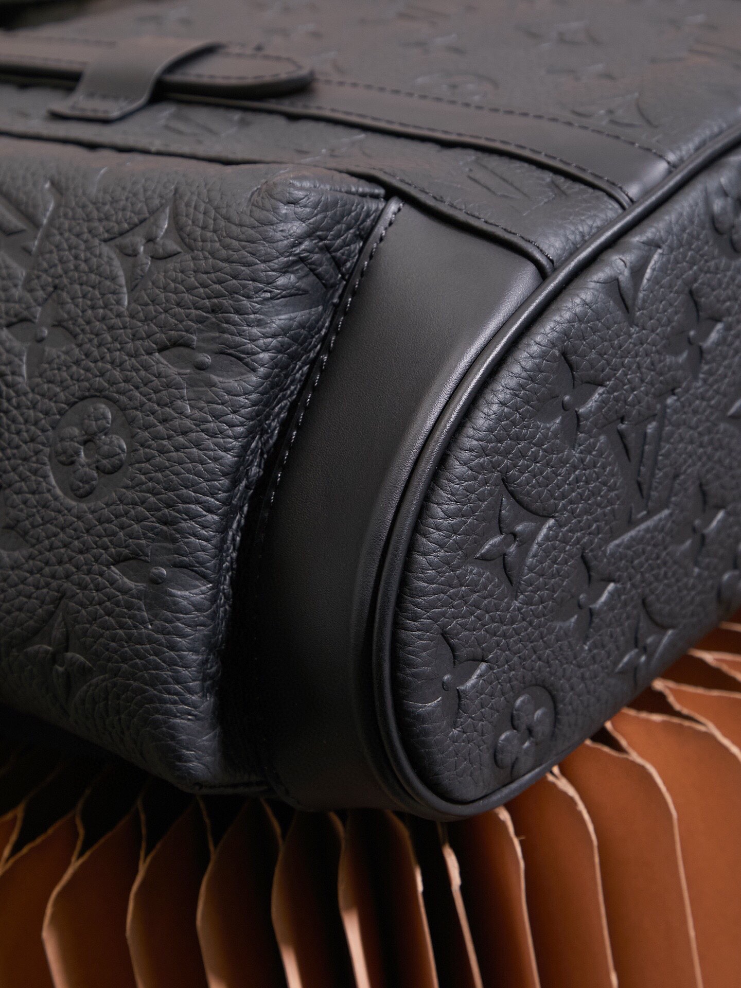 Louis Vuitton Christopher Small Backpack M20899