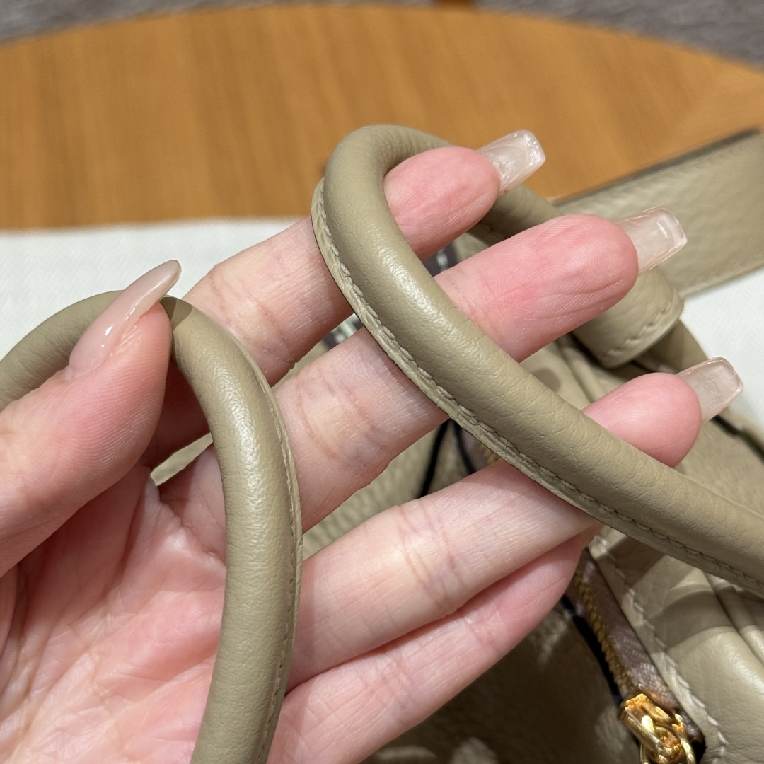 Hermès Mini Lindy S2Trench Bag (Handmade to Order)