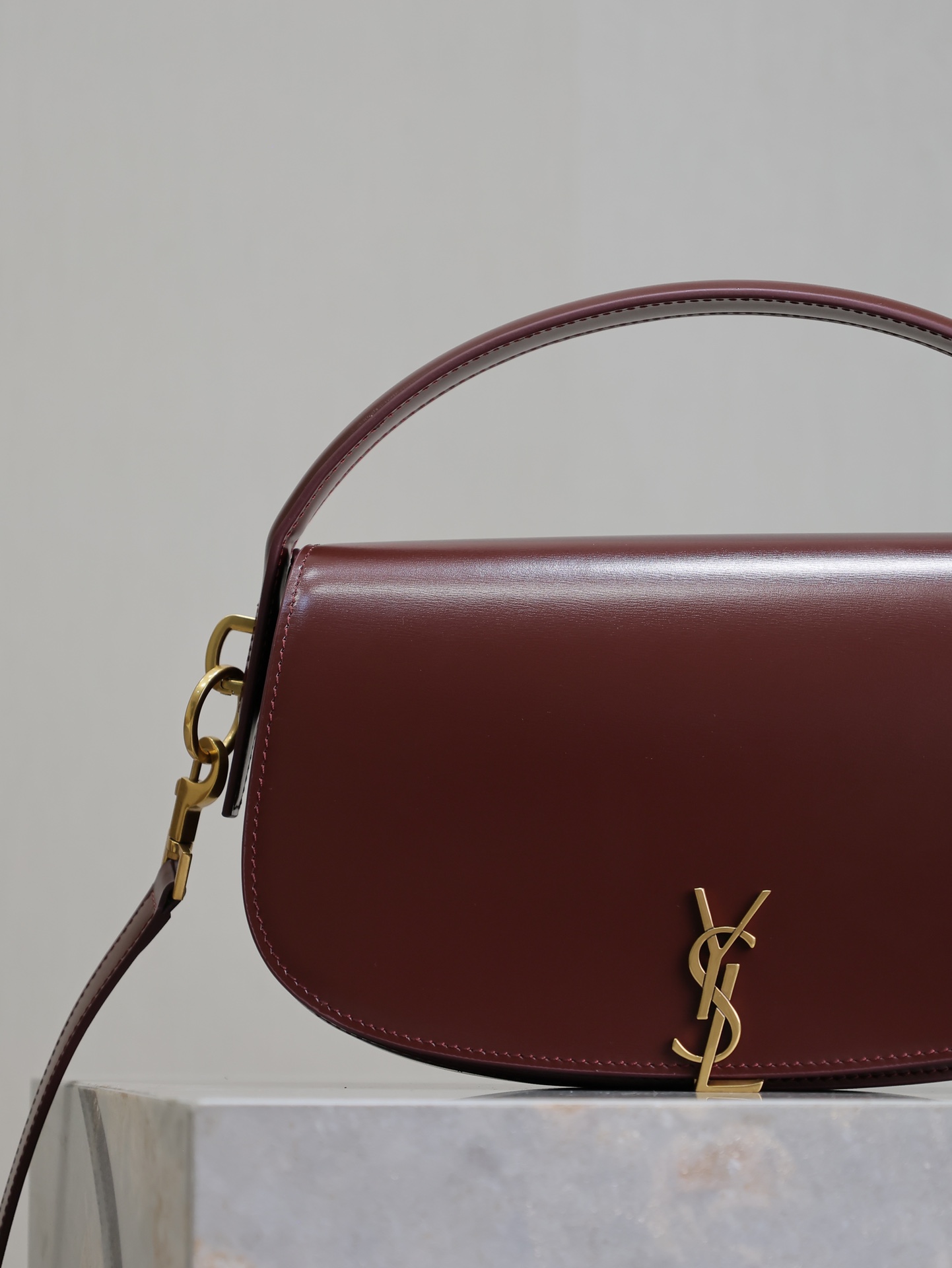 Yves Saint Laurent VOLTAIRE Handbag Crossbody Bag 787671