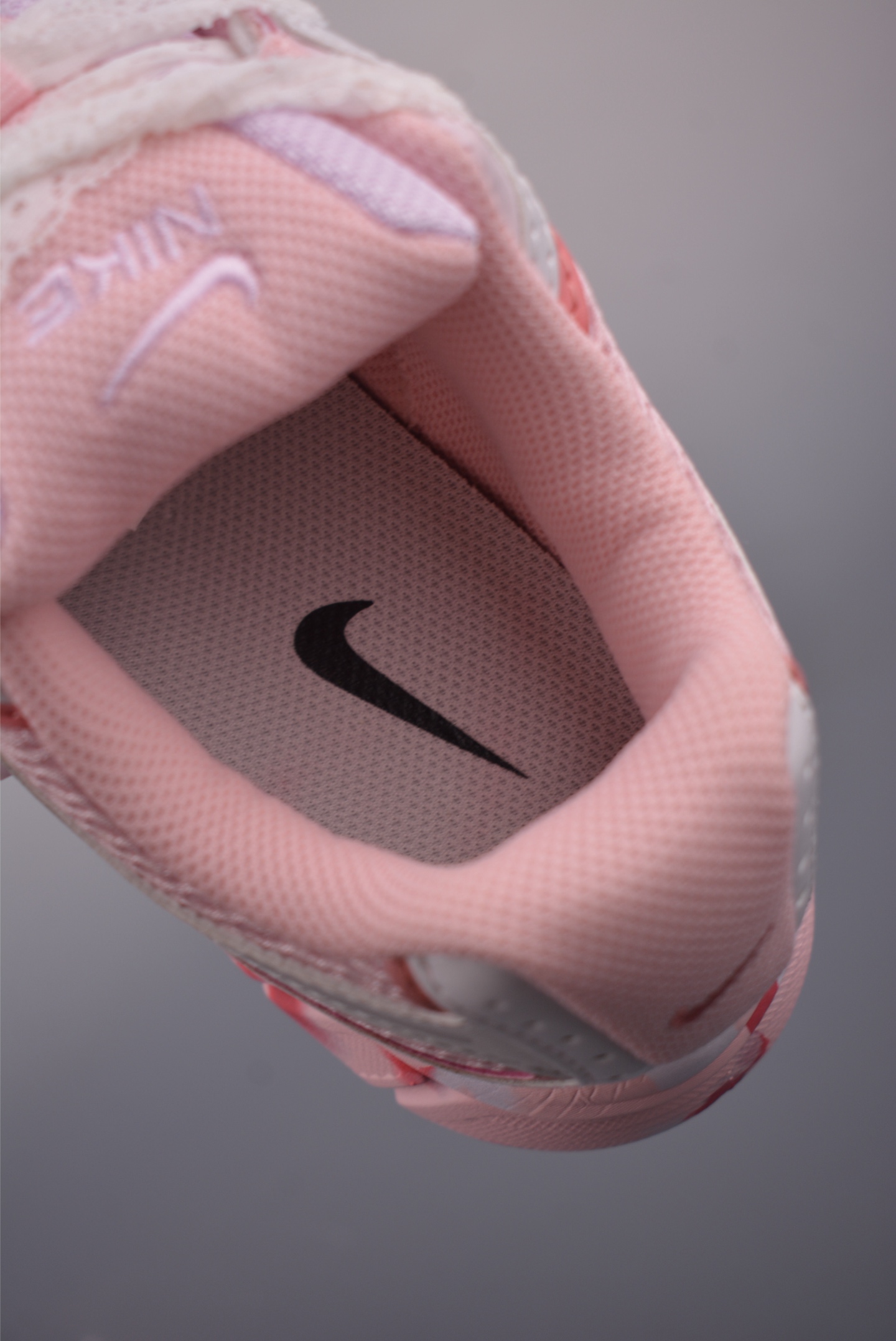 Nike V5 RNR 