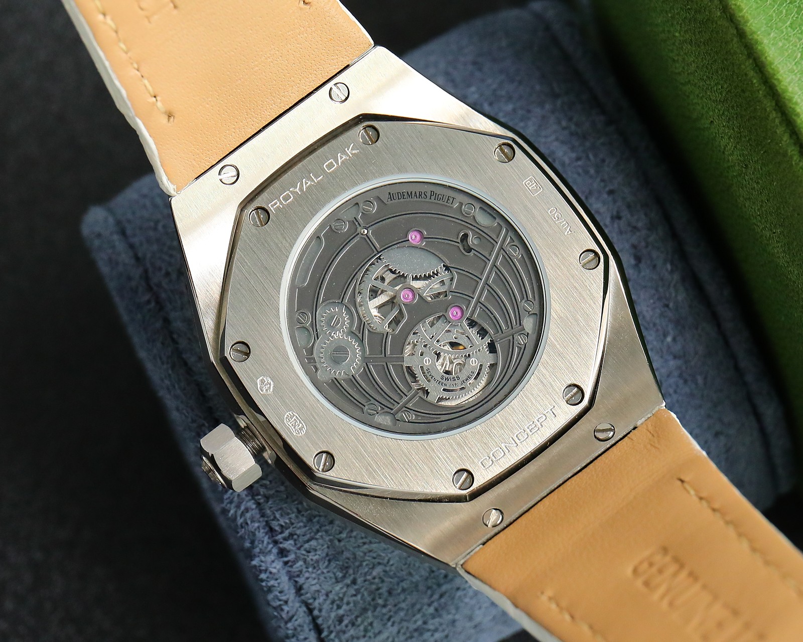 Audemars Piguet Royal Oak Concept 26227BC.ZZ.D011CR.01