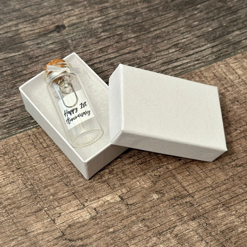 ❤️Anniversary miniature gift
